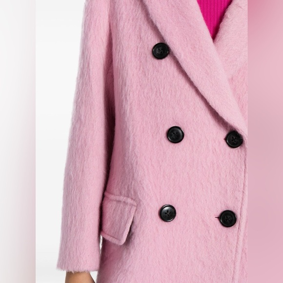 STAND STUDIO
Esme brushed double-breasted coat
$895 - Picture 5 of 16